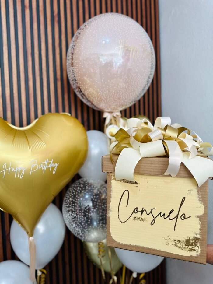 CAJA CUMPLEAÑOS 30X30