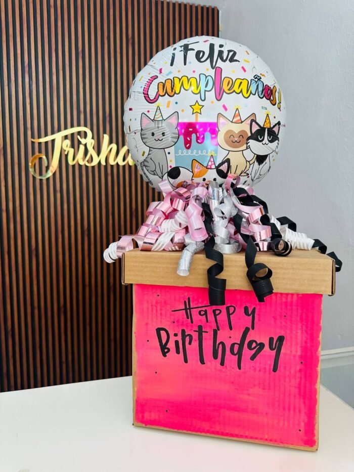 CAJA CUMPLEAÑOS 30X30