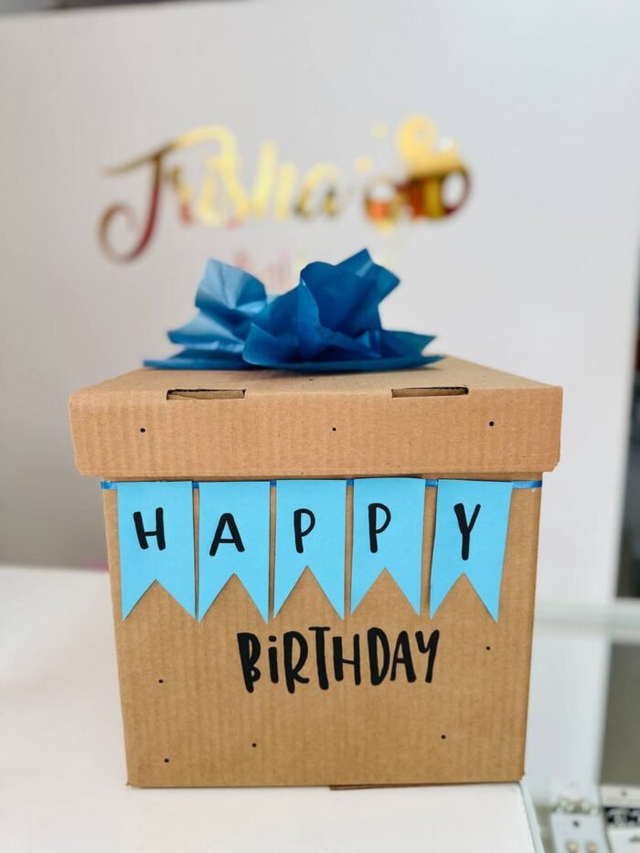 CAJA CUMPLEAÑOS 30X30